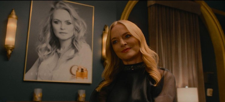 Żonglerka gatunkami i motywami, Oni cię zabiją – recenzja filmu. Niefrasobliwa makabreska