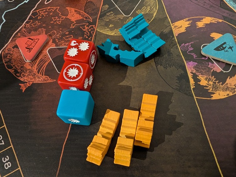 Walka, walka i jeszcze raz walka, Arcs - recenzja. Piękny, skondensowany, kosmiczny chaos