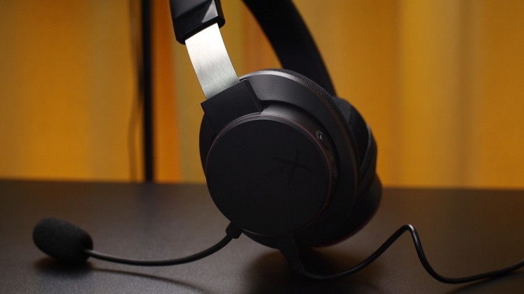 Czy warto kupić te słuchawki? , Creative SoundBlasterX H6 - wygodne słuchawki dla graczy