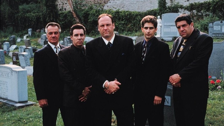 Rodzina Soprano, Zanim zagrasz w Mafię - TOP 10 produkcji, dzięki którym poznasz gangsterskie życie
