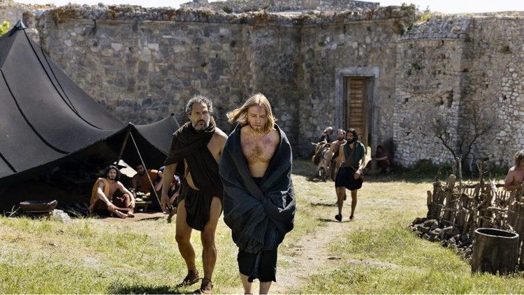Posąg zdjęty z piedestału, Recenzja filmu Powrót Odyseusza - powrót Pasoliniego do nieszczególnego miejsca