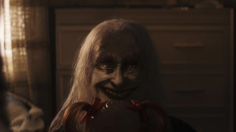 Obecność 4: Ostatnie namaszczenie