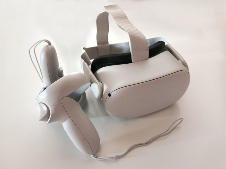 Oculus Quest 2 - recenzja autonomicznych gogli VR