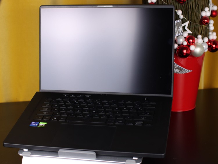 Test ASUS ROG Zephyrus M16 GU603 - laptop gamingowy dla twórców