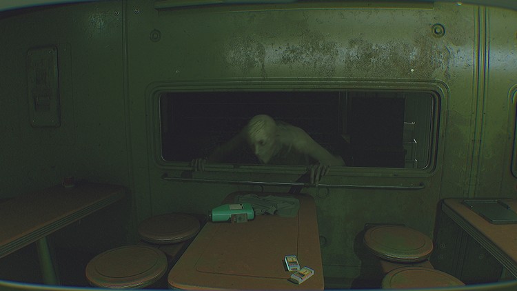 Czy lubisz czuć się zagubiony?, Recenzja ROUTINE – Trzynastoletnia misja kosmiczna