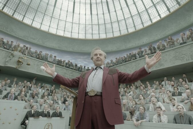 Wielkie ambicje, Digger - recenzja filmu. Czyli jak nie pokochano nowego Doktora Strangelove'a
