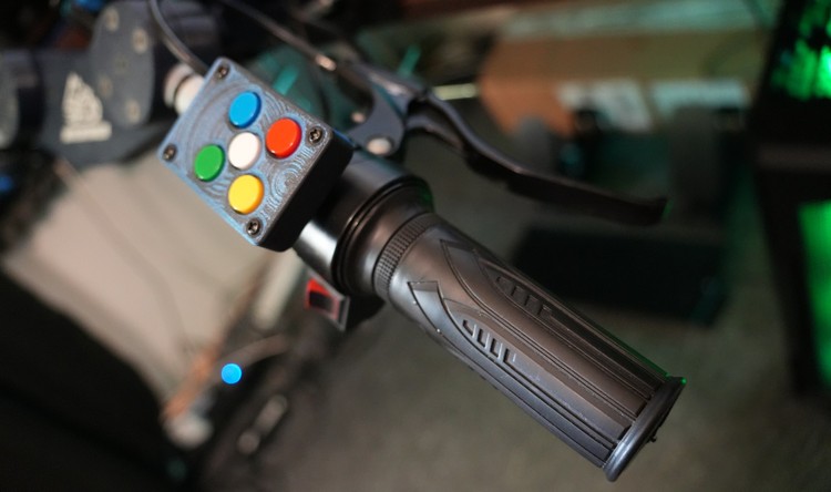 MotoController