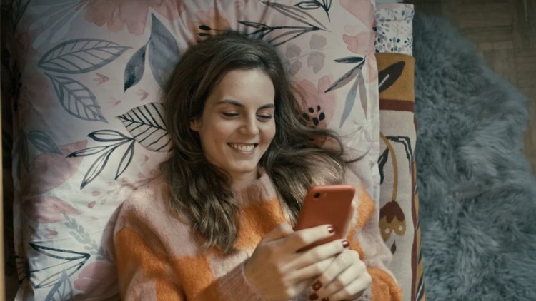 Na samo dno szamba, Dom dobry - recenzja filmu. Mężczyźni, którzy nienawidzą kobiet