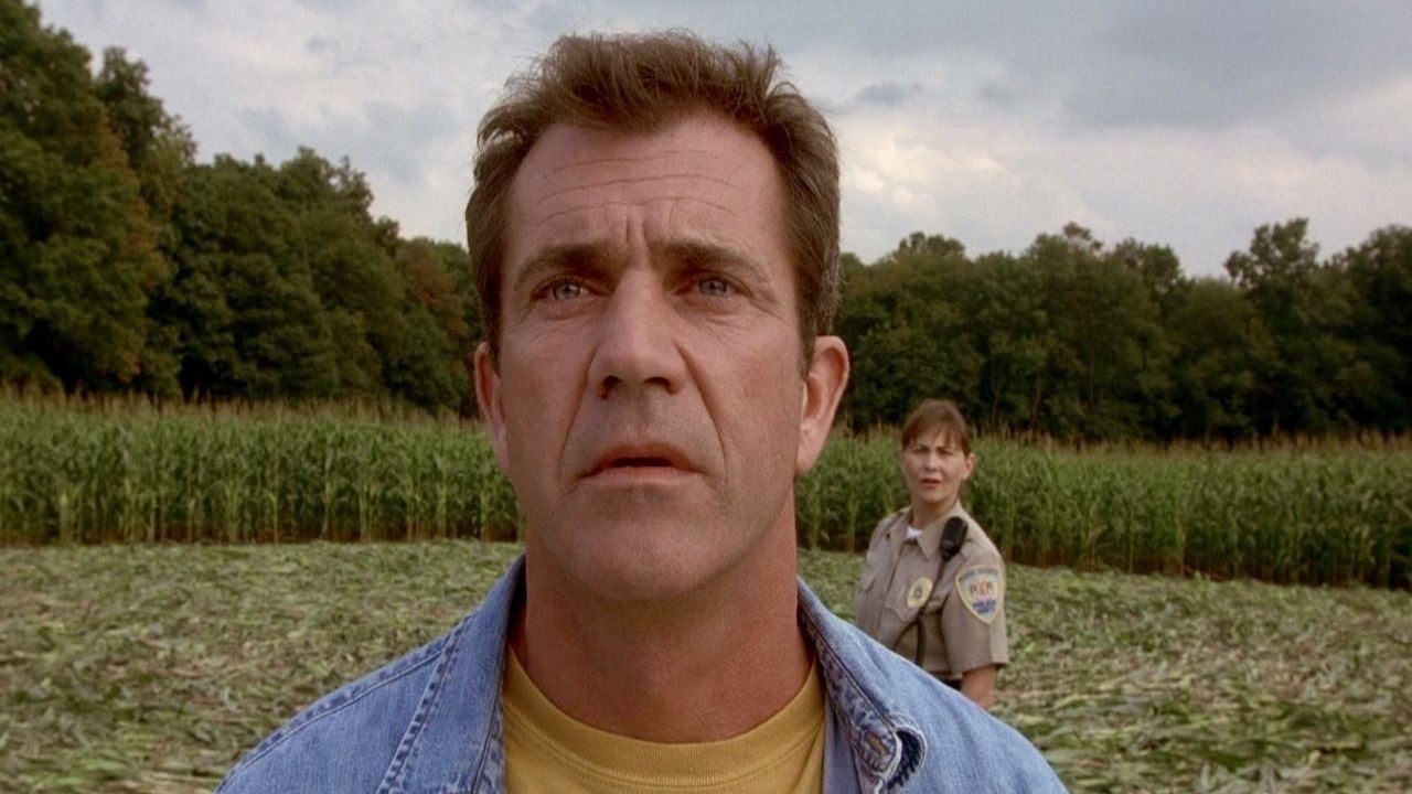 Pamiętasz film Znaki z Melem Gibsonem? Sprawdź, jak dobrze!