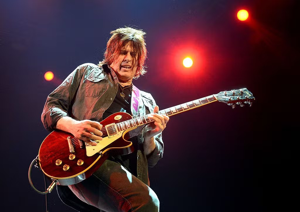 Dean DeLeo ze Stone Temple Pilots: "To co Spotify oferuje artystom to przestępstwo”