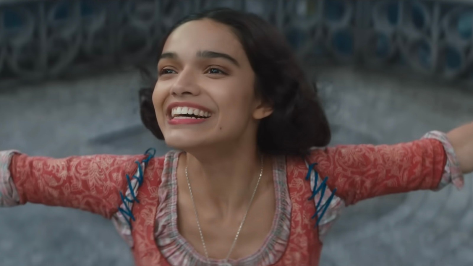 Rachel Zegler najwyraźniej kończy współpracę z Disneyem i szykuje wielki powrót w filmie Sony