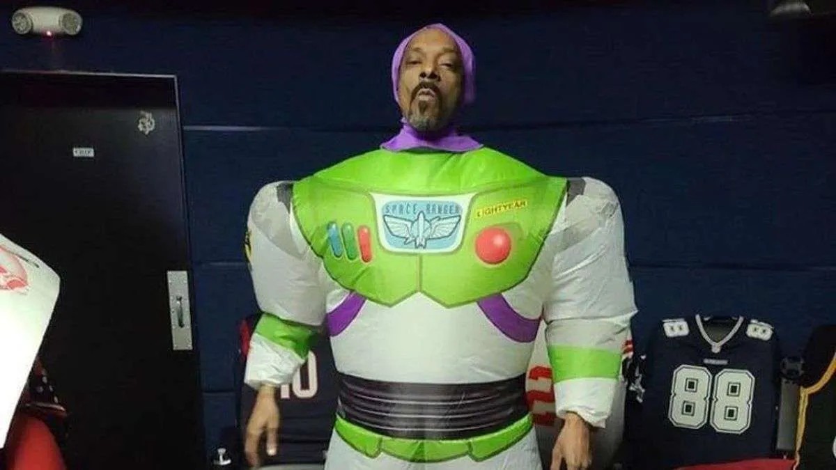 Ta scena z filmu Buzz Astral sprawiła, iż Snoop Dogg boi się chodzić do kina