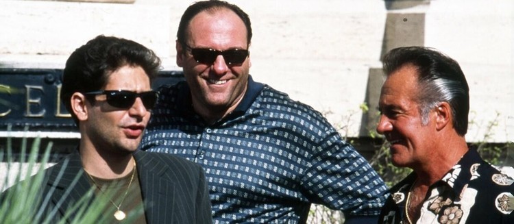 Jaką ksywkę nosi Corrado Soprano?