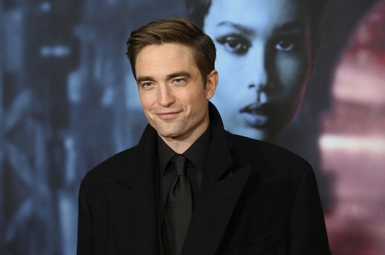 Robert Pattinson