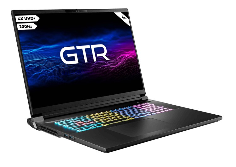 Hyperbook GTR – 18-calowa moc obliczeniowa, Hyperbook prezentuje nowe laptopy z kartami RTX serii 50 i chłodzeniem wodnym