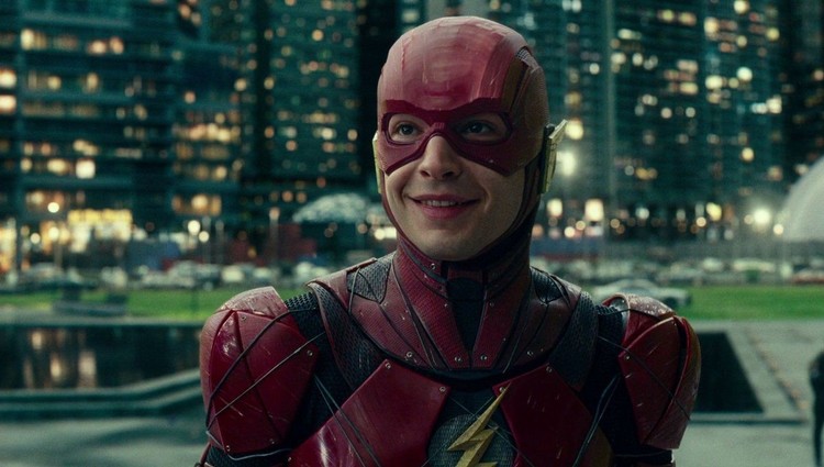 Flash uratuje uniwersum DC? Film ma stanowić nowy początek dla świata superbohaterów