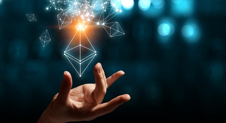 Ethereum a Bitcoin – czym się różnią, a co je łączy?