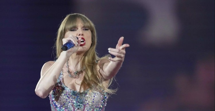 Taylor Swift i jej wielki hit The Eras Tour zawita do Disney+. Premiera w przyszłym miesiącu