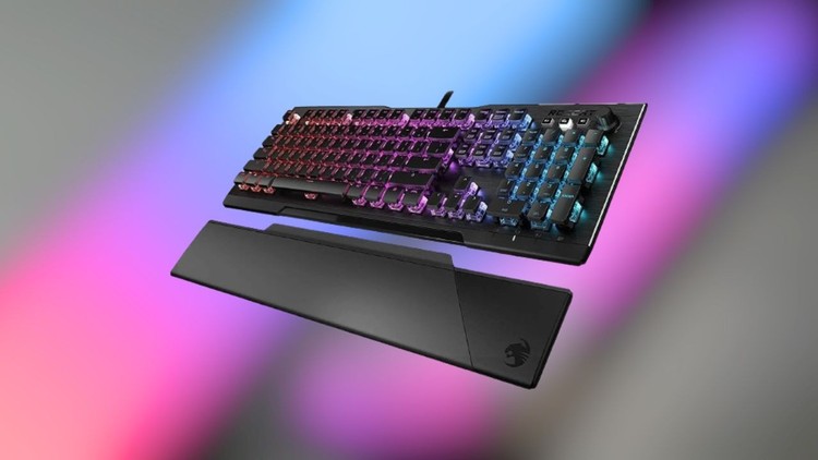 Roccat Vulcan 121 AIMO RGB Titan Switch