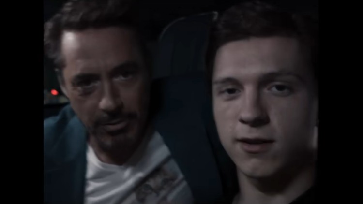 W jednej z pierwszych scen Spider-Man: Homecoming Peter Parker nagrywa wideobloga. Jakie wydarzenie relacjonuje?