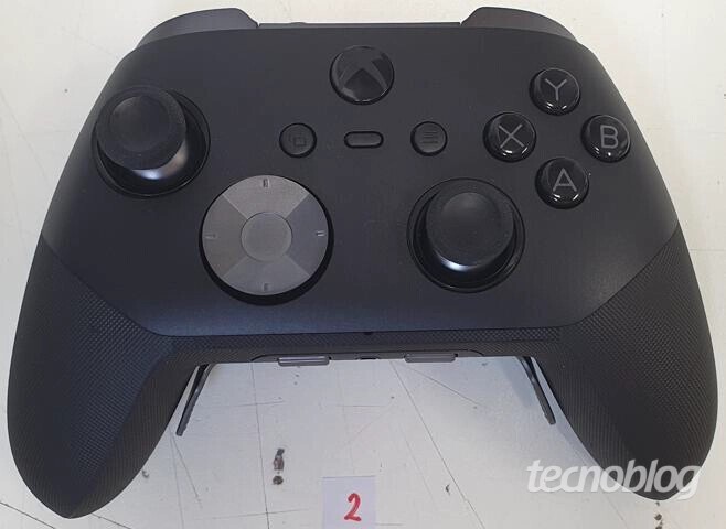Rzekomy Xbox Elite Series 3