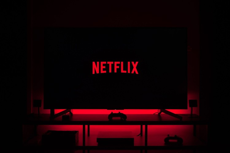 Netflix czyści bibliotekę. Sprawdźcie, jakie produkcje obejrzeć do końca roku