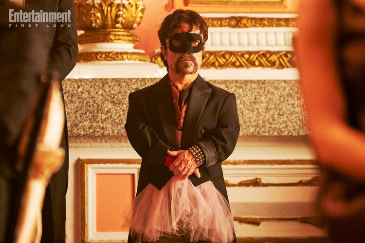 Elijah Wood na pierwszym zdjęciu z filmu The Toxic Avenger, Elijah Wood wygląda jak Gollum na nowym zdjęciu z The Toxic Avenger