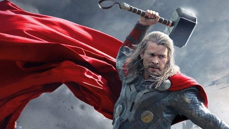 Główny złoczyńca w Thor: miłość i grom zaprezentowany. Wyciek gadżetów z filmu