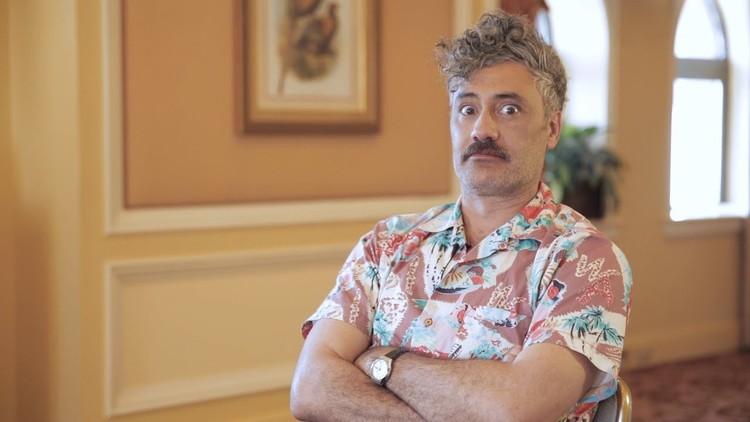 Taika Waititi za sterami pirackiego statku. HBO zamówiło nowy przygodowy serial