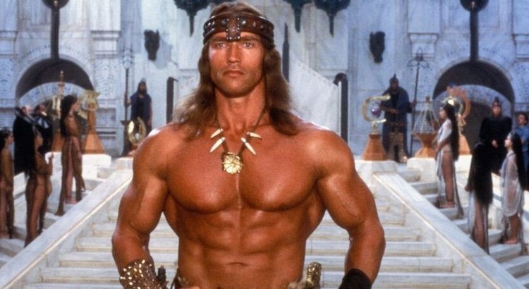 Arnold Schwarzenegger ugryzł martwego sępa. Aktor robił okropne rzeczy na planie Conana