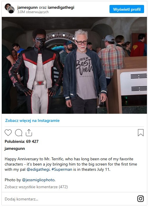 James Gunn i jego Mister Terrific, James Gunn chwali się zdjęciem jednej postaci z nadchodzącego Supermana. Czy przypomina komiksową wersję?