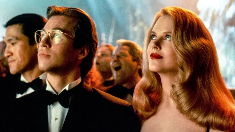 W tym filmie na podstawie komiksu Val Kilmer wystąpił z Nicole Kidman.