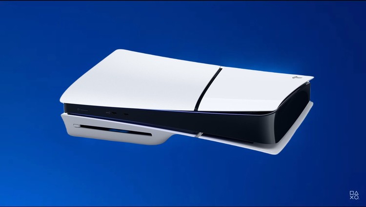 PS5 Slim porównany z PS5. Gracze ostro krytykują Sony za płatną podstawkę