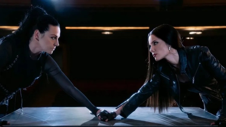 Amy Lee i Halsey