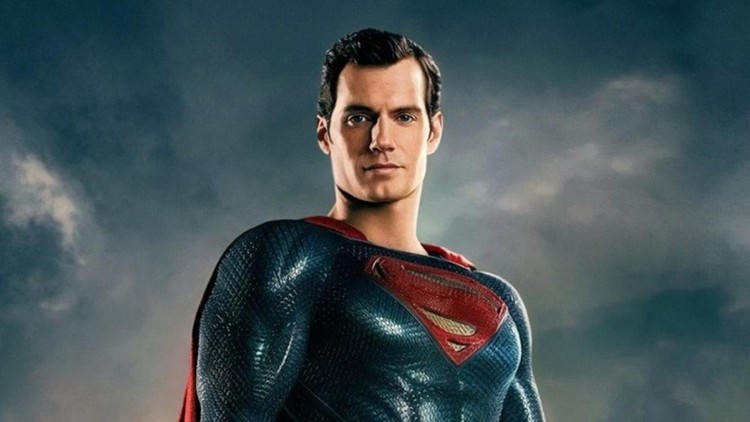 Henry Cavill jednak nie wróci do roli Supermana? DC Comics może anulować Człowieka ze stali 2