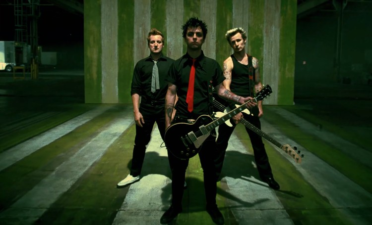 Green Day – American Idiot
