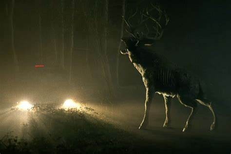 Jelonek Bambi w krwawym zwiastunie filmu Bambi: The Reckoning. Kolejna postać z kreskówki trafia do horroru