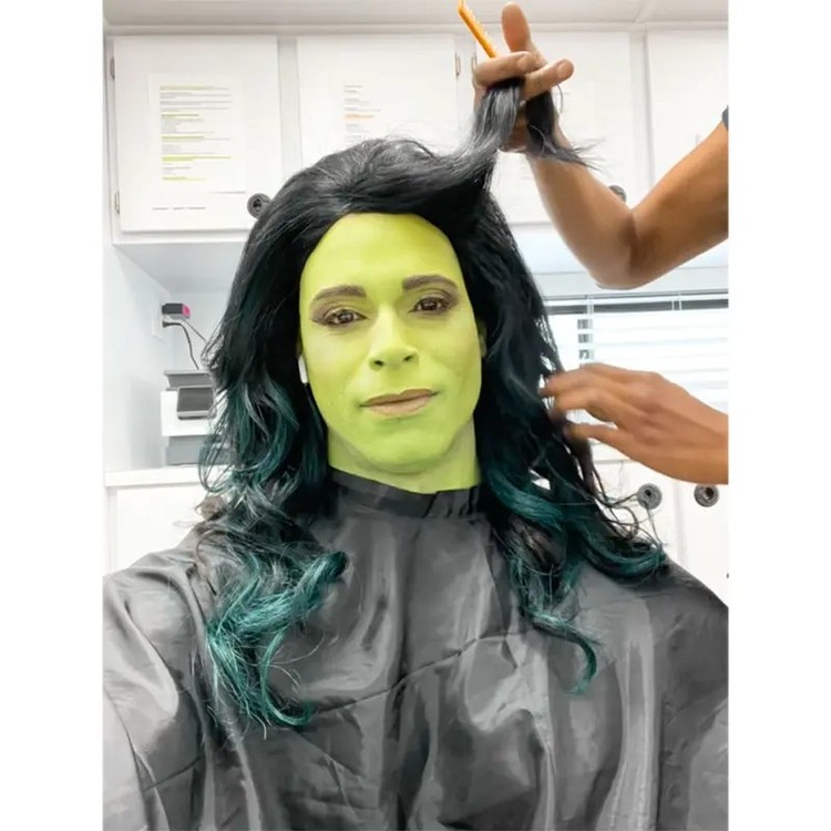 She-Hulk nie tylko w CGI, She-Hulk była grana przez mężczyznę w finałowym odcinku serialu Marvela