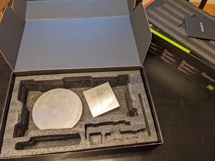 Gracz kupił GeForce RTX 4090, a w pudełku znalazł nieprzyjemną niespodziankę
