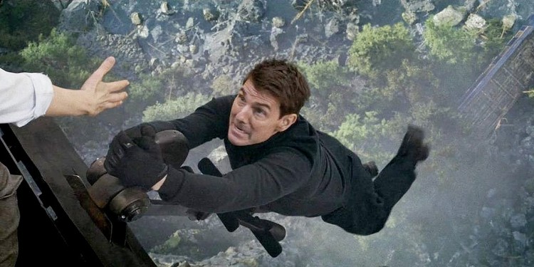 Wyczyn Toma Cruise’a w Mission: Impossible 7 prawie zakończył się katastrofą