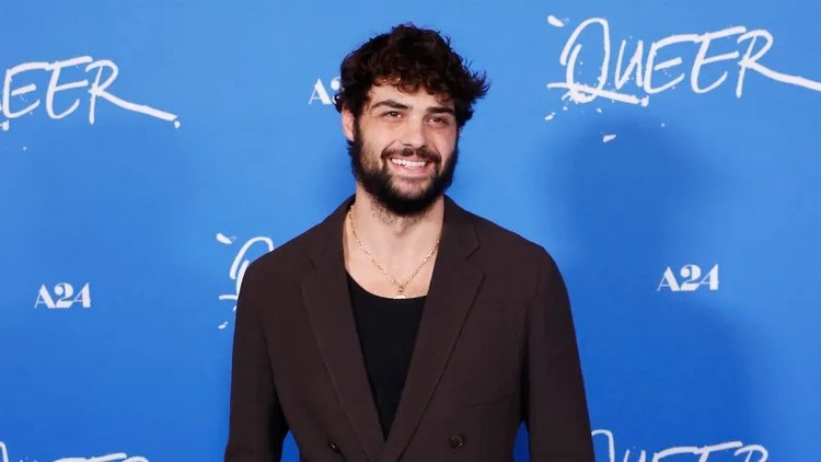 Noah Centineo