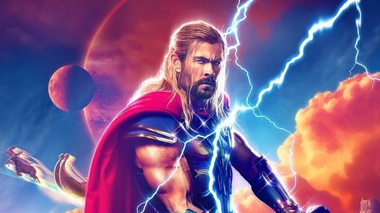 Thor: miłość i grom już na Disney+. Platforma z mnóstwem nowości z okazji swojego święta