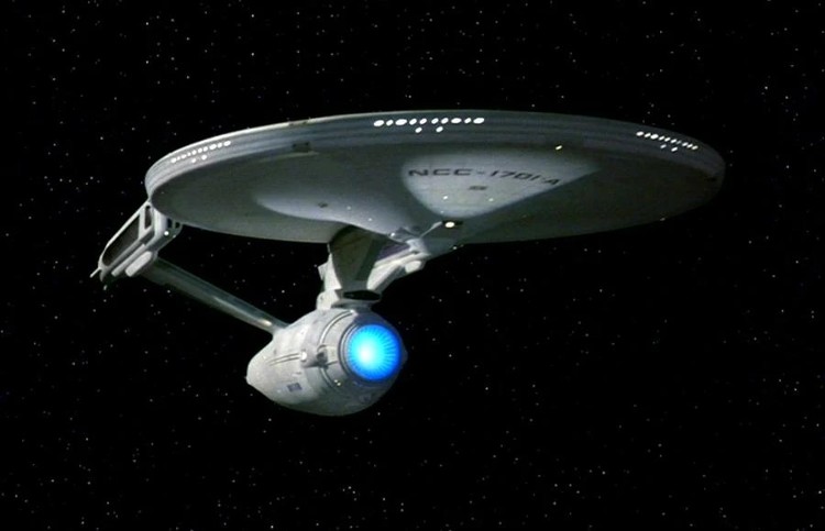 Statek USS Enterprise ze Star Trek odtworzony w No Man's Sky
