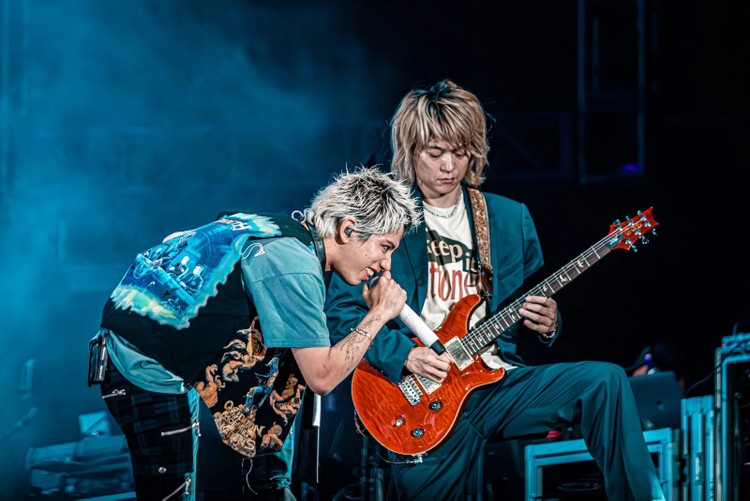 One Ok Rock – Taka i Toru