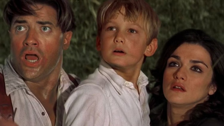 Jak na imię ma syn Ricka i Evelyn?