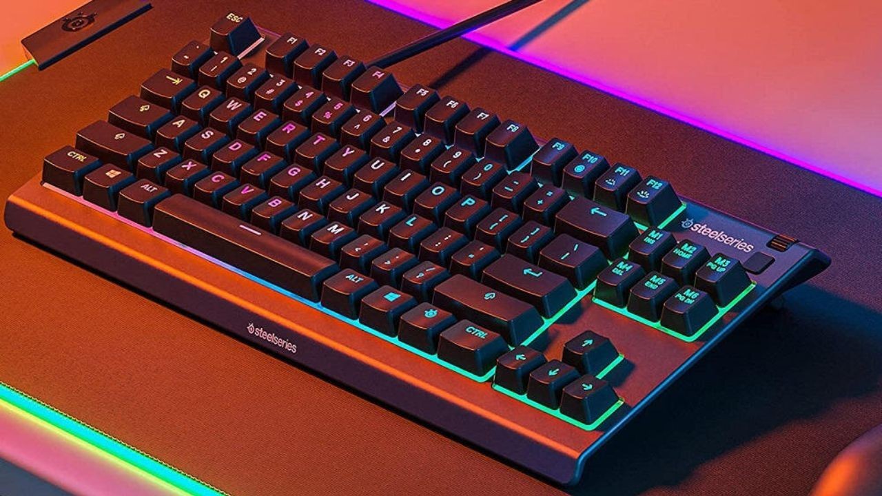 Wybrane klawiatury SteelSeries taniej w Media Expert. Ceny już od 166,99 zł