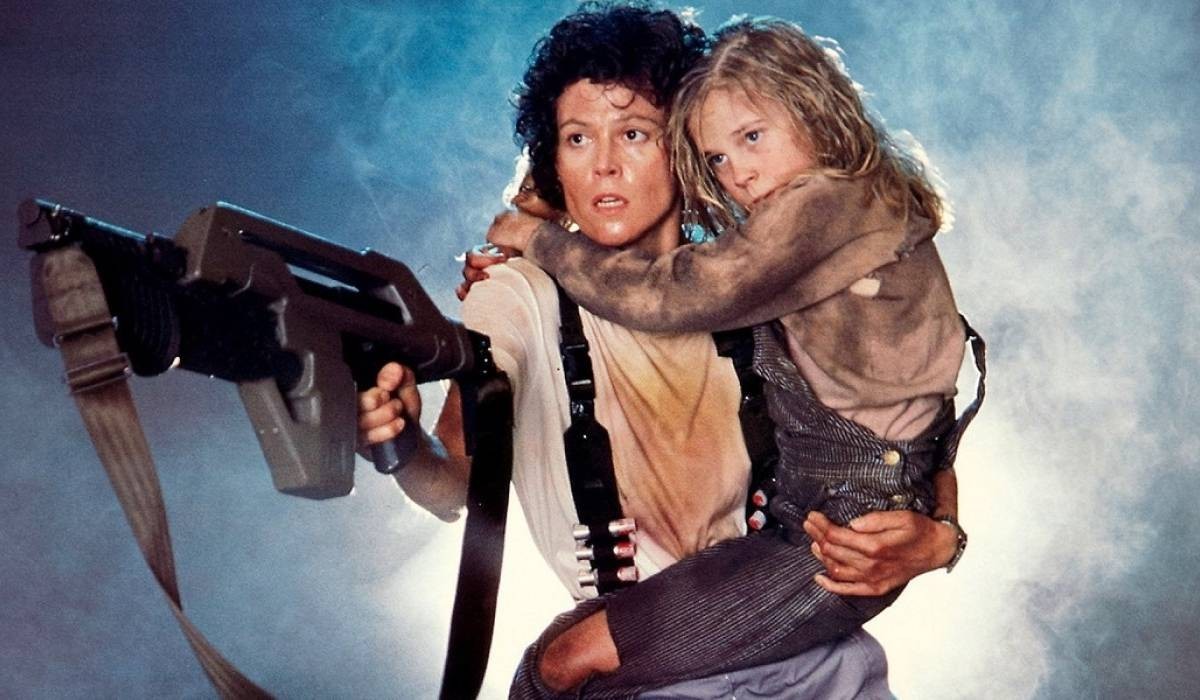 Ta jedna, kluczowa scena z drugiego Obcego straciła sens przez Obcy: Romulus i Obcy: Ziemia