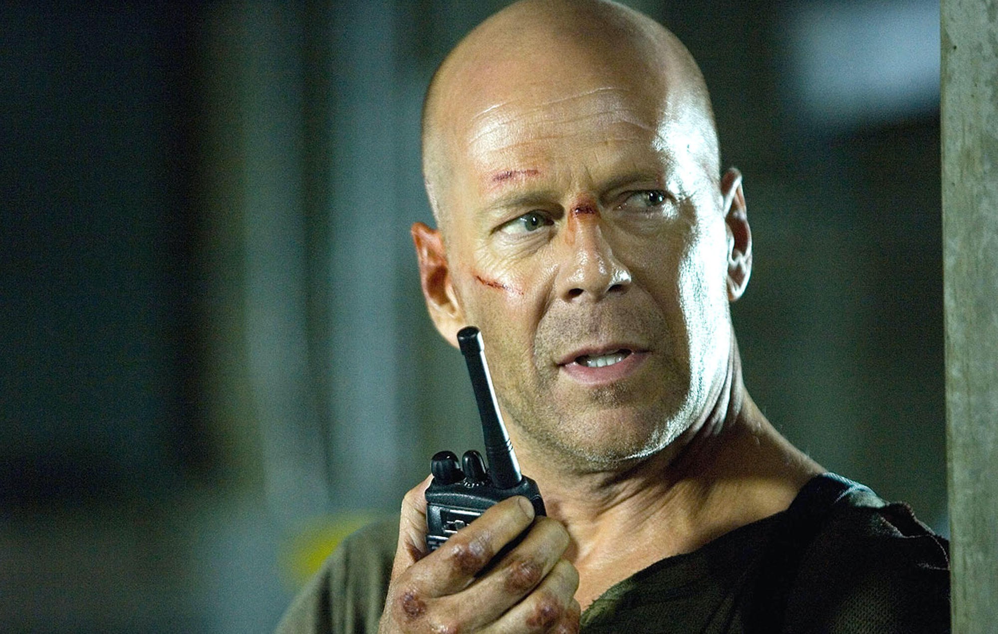 Bruce Willis miał jeden sposób, by radzić sobie z ciężką chorobą na planie. Żona ujawnia sekret aktora