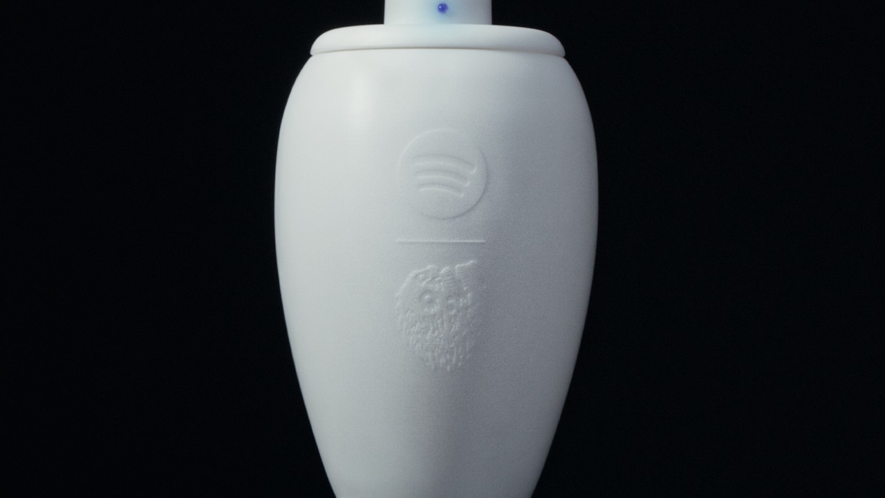 Z muzyką aż po grób. Spotify przedstawia urnę z bezprzewodowym głośnikiem