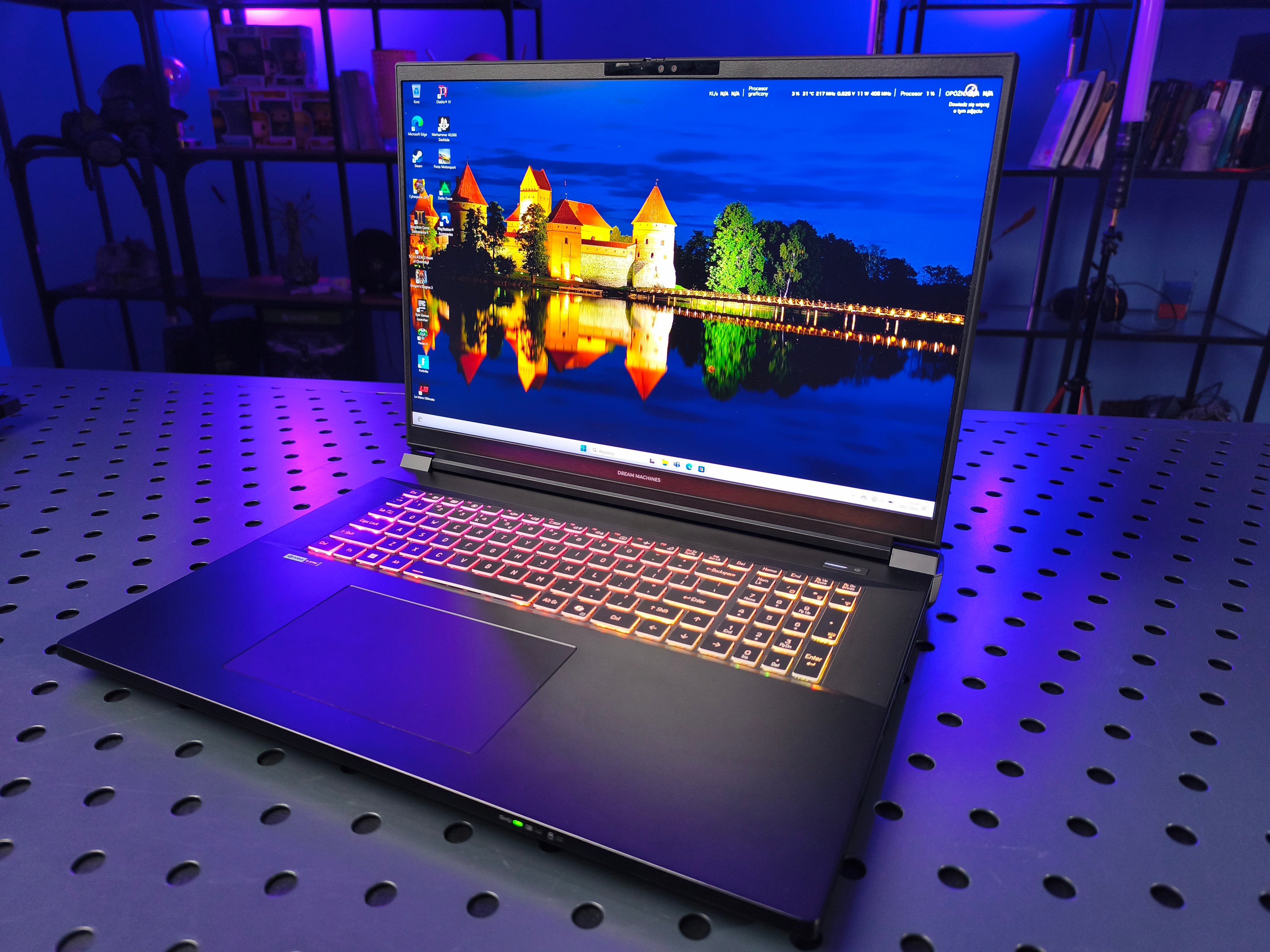 Dream Machines RX5080-18PL27 - potężny laptop z możliwością rozbudowy!